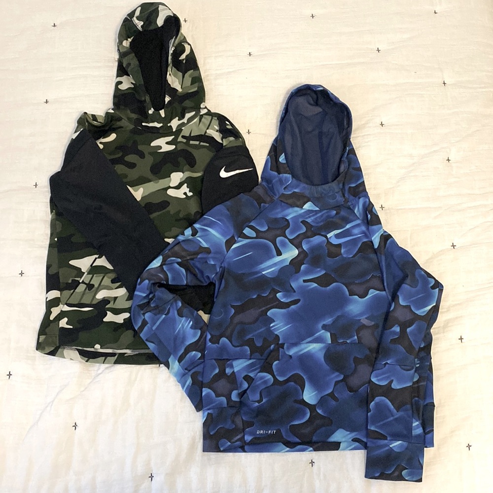 Bundle of 2 Nike Boys Hoodies EUC!